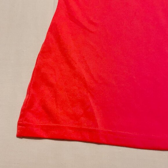 Under Armour Womens Shirt Size Small Heatgear Semi Fitted Tshirt Vneck - Picture 7 of 16